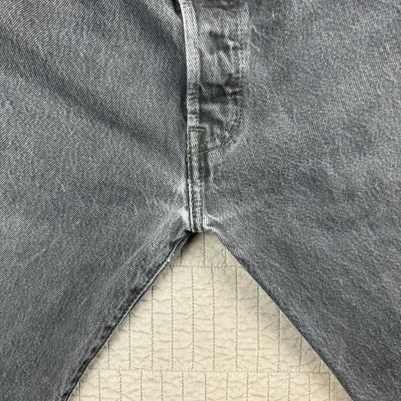 Levis 501 Jeans Men 32x30 (30x28) Black Faded Wash Button Fly Straight Leg Denim - Picture 4 of 14